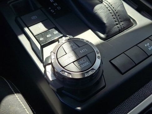 Certified 2024 Toyota Tacoma TRD Off-Road image 22