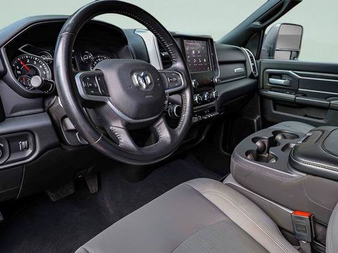 Used 2024 RAM 2500 Big Horn image 7