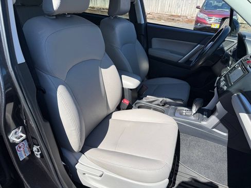Used 2015 Subaru Forester 2.5i Limited AWD/4WD image 75