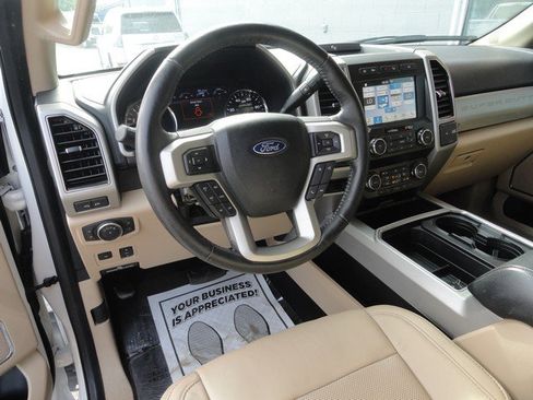 Used 2019 Ford F350 Lariat w/ Lariat Ultimate Package AWD/4WD image 10
