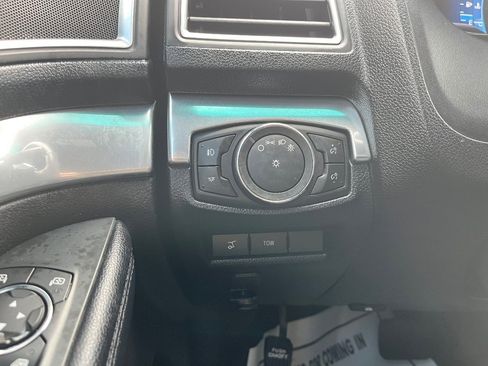 Used 2016 Ford Explorer Sport w/ Equipment Group 401A AWD/4WD image 22