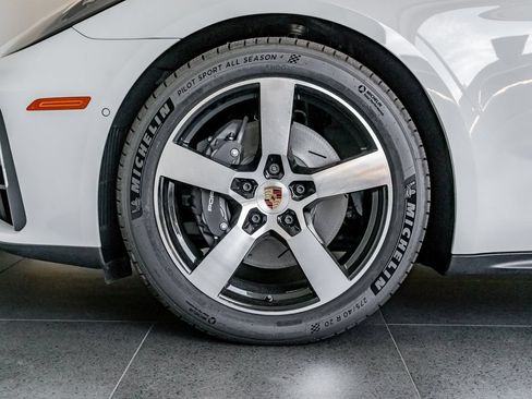 Certified 2025 Porsche Panamera 4 AWD/4WD image 10