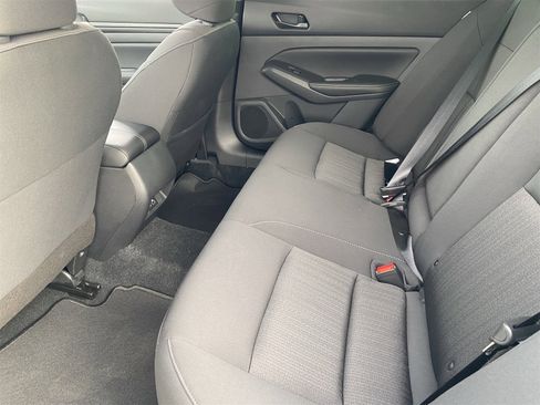 New 2025 Nissan Altima 2.5 SV image 18