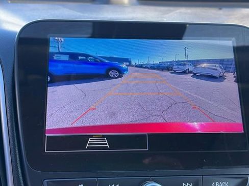 Used 2024 Chevrolet Malibu LT image 19