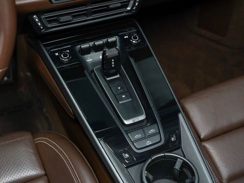 Used 2020 Porsche 911 Carrera S image 44