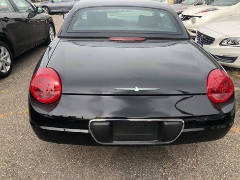 Used 2002 Ford Thunderbird Deluxe image 6