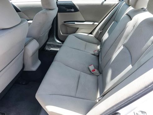 Used 2016 Honda Accord LX image 17