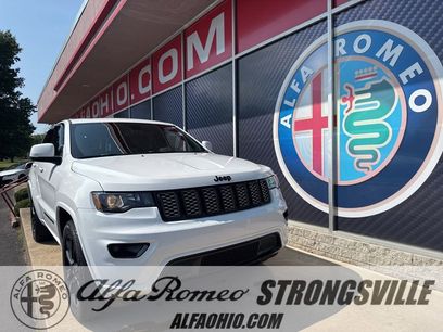 Used 2020 Jeep Grand Cherokee Altitude