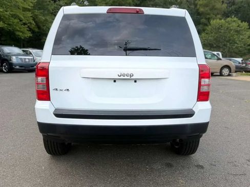 Used 2016 Jeep Patriot Sport w/ Power Value Group AWD/4WD image 6