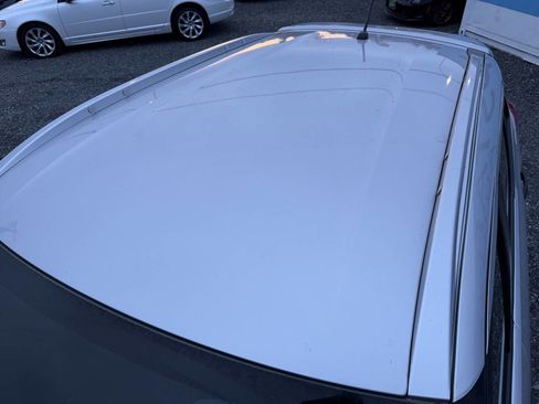 Used 2018 Nissan Kicks S image 12