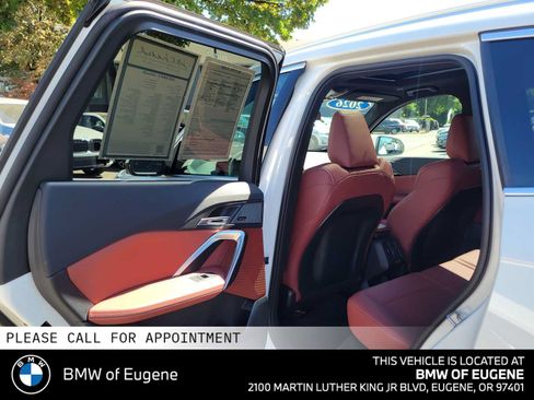 Used 2026 BMW X1 xDrive28i w/ Technology Package AWD/4WD image 19