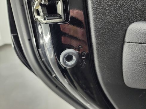 Used 2022 Jeep Wrangler Unlimited Sport image 31