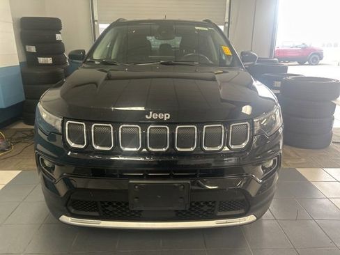 Used 2022 Jeep Compass Limited AWD/4WD image 2