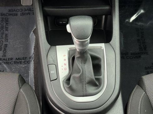 Used 2024 Kia Forte LXS w/ LXS Technology Package image 19