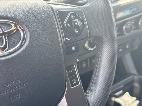 Used 2023 Toyota Tacoma TRD Sport w/ Technology Package AWD/4WD image 30
