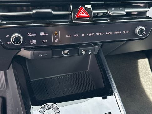 New 2026 Kia Niro Wind image 26