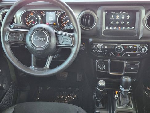 Used 2022 Jeep Wrangler Unlimited Sport AWD/4WD image 35