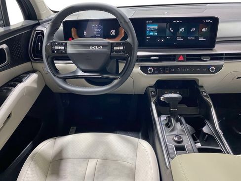 New 2026 Kia Sorento S AWD/4WD image 10