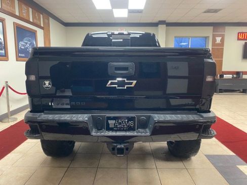 Used 2018 Chevrolet Silverado 2500 LTZ w/ Duramax Plus Package image 3