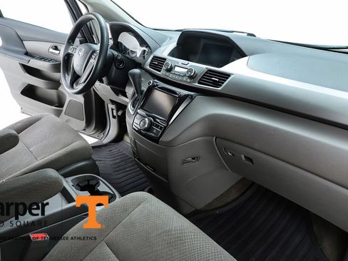 Used 2015 Honda Odyssey EX image 64