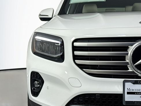 New 2026 Mercedes-Benz GLB 250 4MATIC image 13
