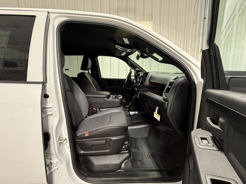 New 2026 RAM 3500 Tradesman w/ Chrome Appearance Group image 10