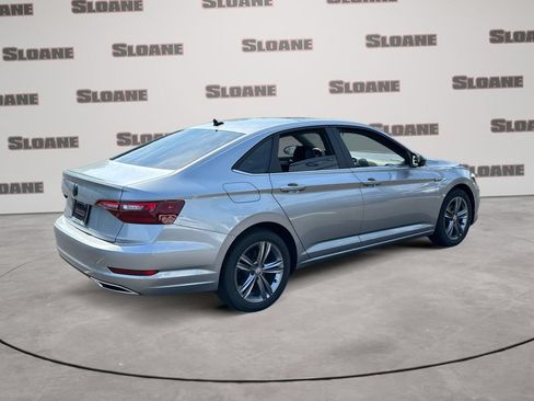 Used 2020 Volkswagen Jetta R-Line w/ R-Line Cold Weather Package FWD image 5
