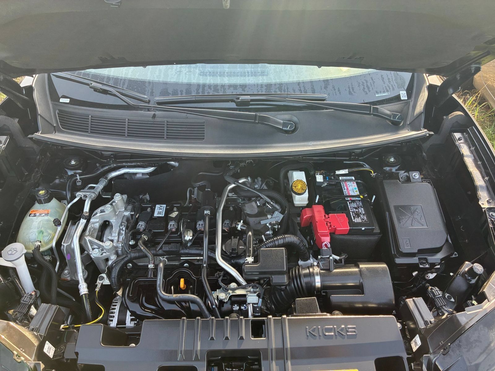 Used 2026 Nissan Kicks SV w/ Cold Weather Package FWD image 31
