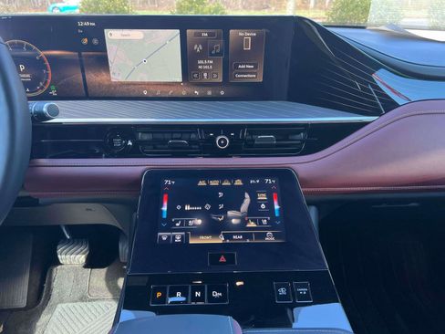 Used 2026 INFINITI QX80 Autograph w/ Premium Cargo Package image 29