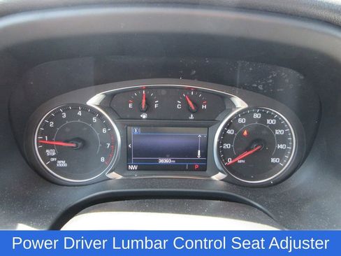 Used 2023 GMC Acadia SLE w/ Driver Convenience Package FWD image 8