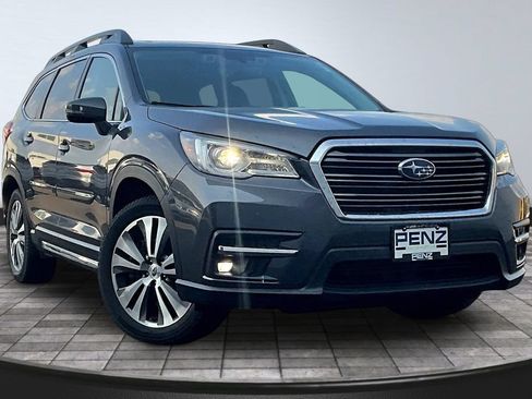 Used 2022 Subaru Ascent Limited w/ Technology Package AWD/4WD image 3