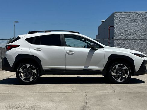 Used 2025 Subaru Crosstrek 2.5i Limited w/ Crosstrek Mirror Package AWD/4WD image 2