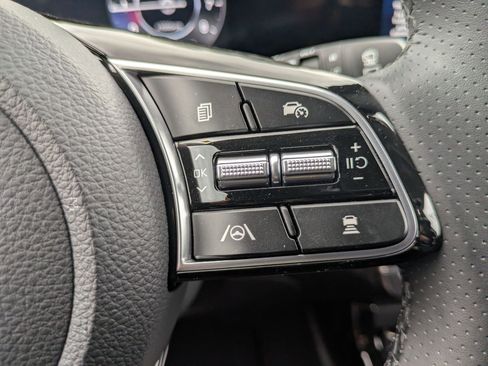 New 2026 Kia Seltos SX w/ SX Sunroof Package image 17