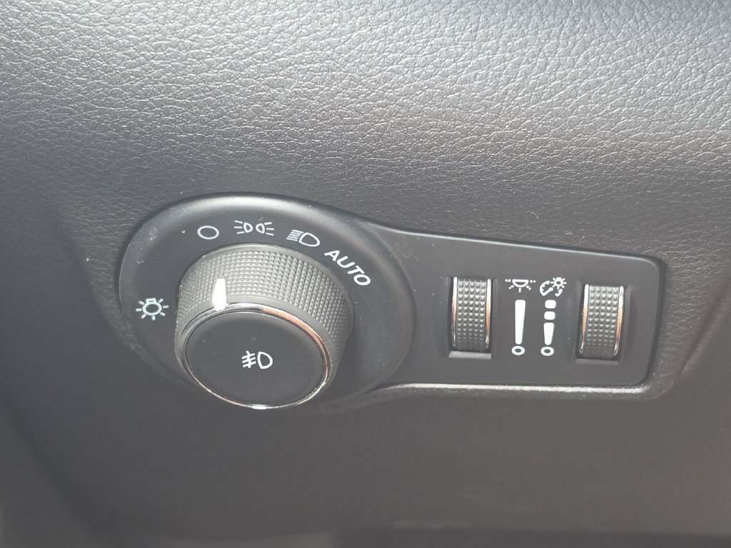 Used 2024 Jeep Compass Limited AWD/4WD image 26