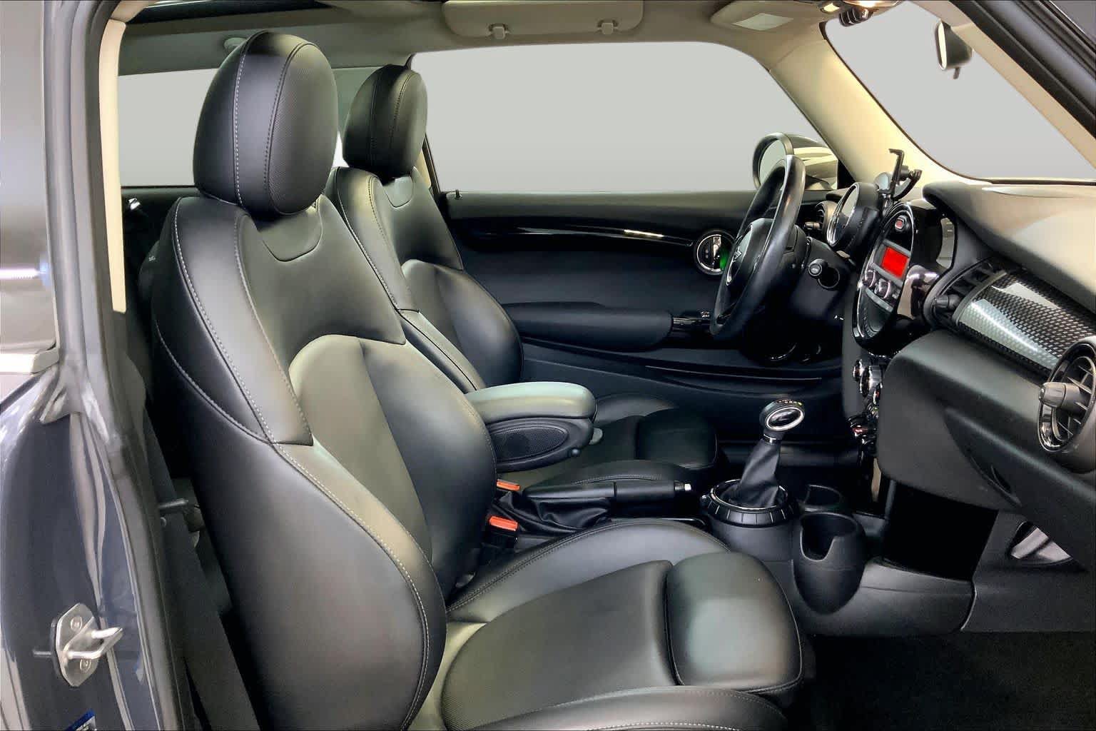 Used 2016 MINI Cooper S FWD image 8