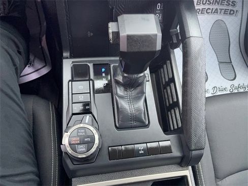 Used 2024 Toyota Tacoma TRD Off-Road w/ TRD Off Road Upgrade Package image 14