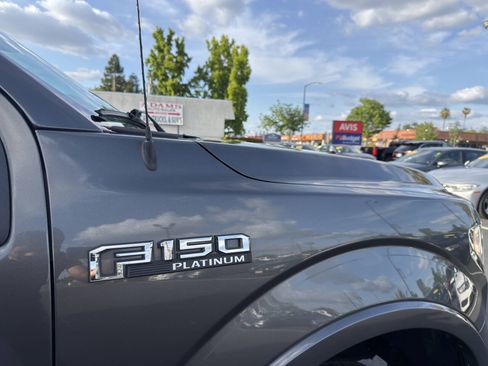 Used 2015 Ford F150 Platinum w/ Equipment Group 701A Luxury AWD/4WD image 27
