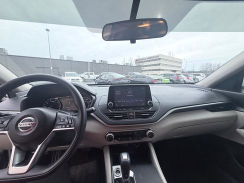 Used 2019 Nissan Altima 2.5 S image 17