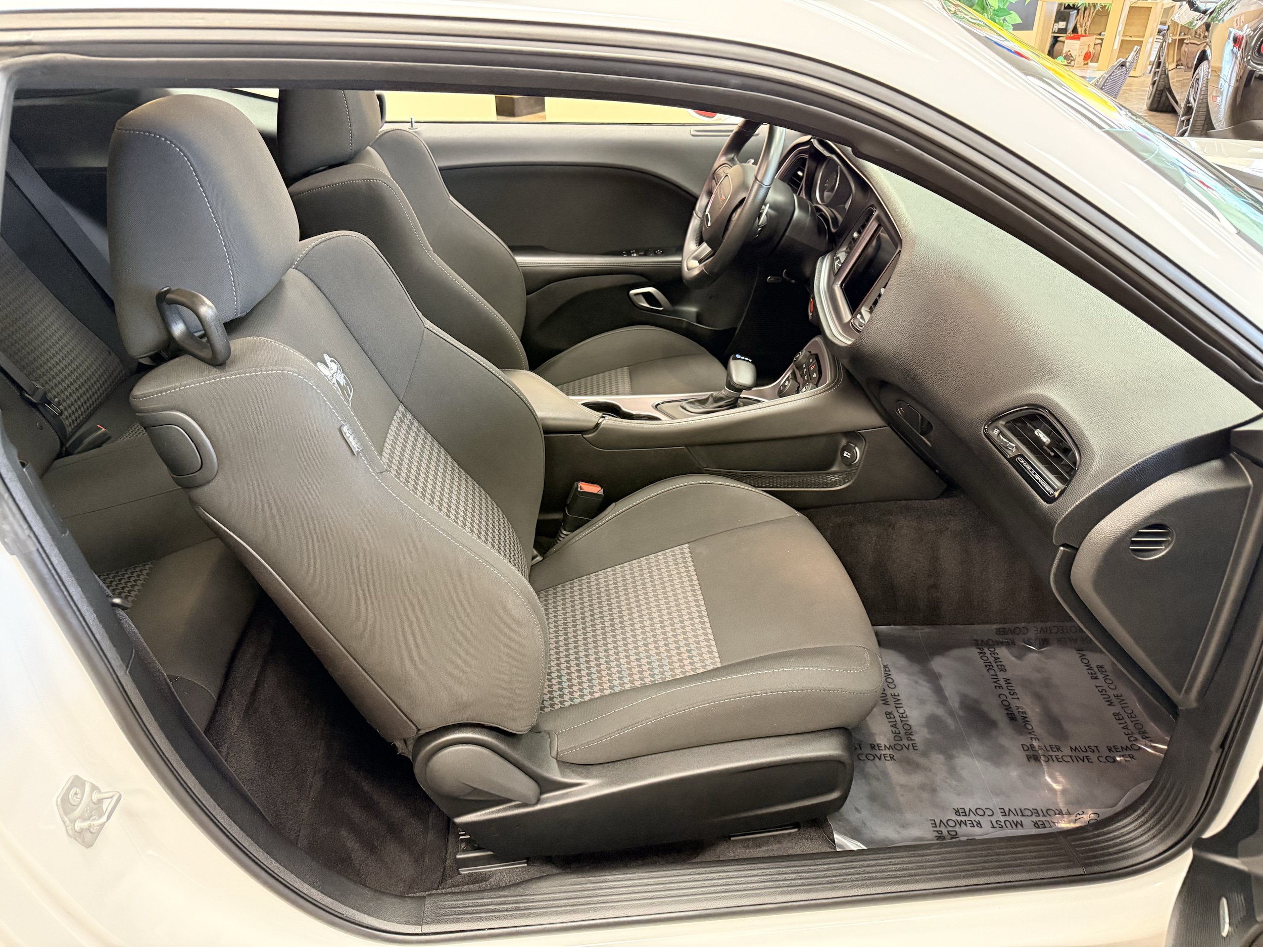 Used 2018 Dodge Challenger R/T Scat Pack w/ Dynamics Package RWD image 37