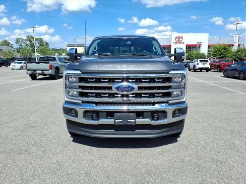 Used 2025 Ford F350 Lariat w/ Chrome Package AWD/4WD image 10