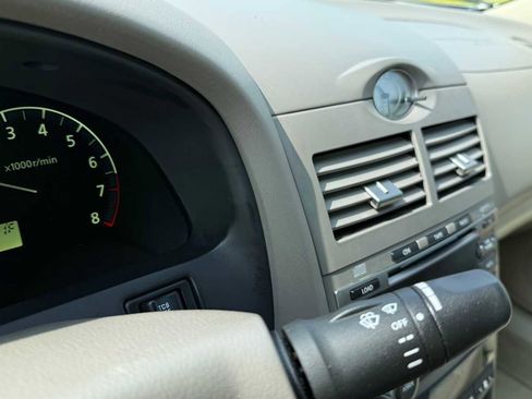 Used 2003 INFINITI I35 w/ Sunroof & Sunshade Pkg FWD image 18