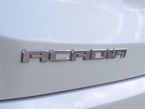 Used 2017 GMC Acadia Denali w/ Technology Package image 30