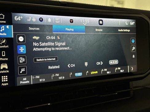 Used 2025 Jeep Wrangler Unlimited Sahara AWD/4WD image 14