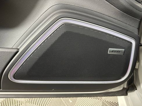 Used 2023 Porsche Panamera 4 Platinum Edition w/ Smoking Package image 21