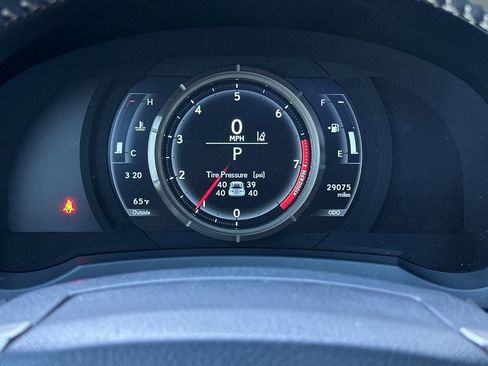 Used 2017 Lexus IS 350 F Sport image 19