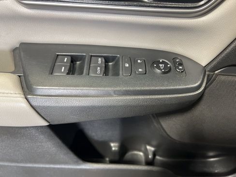 Used 2018 Honda CR-V EX-L image 29