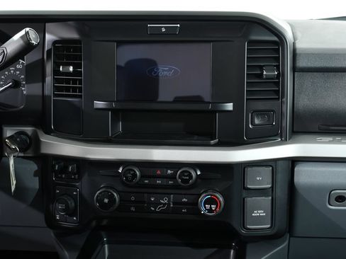 New 2026 Ford F350 XLT w/ FX4 Off-Road Package AWD/4WD image 9