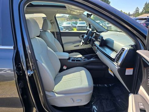 New 2026 Kia Sorento EX w/ EX Premium Package AWD/4WD image 11