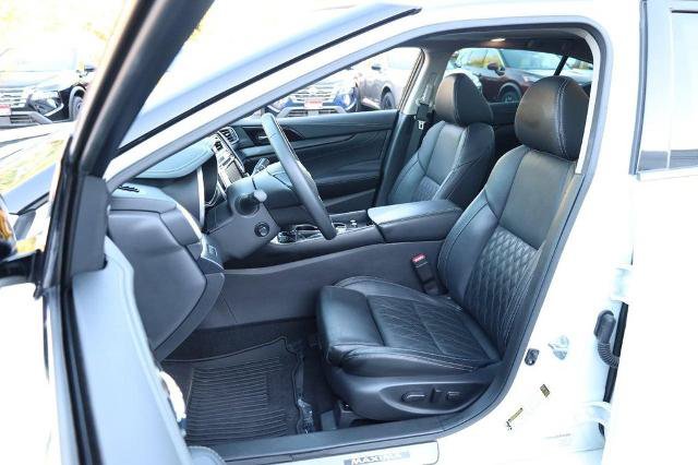 Certified 2023 Nissan Maxima Platinum w/ Sport Mat Group FWD image 7