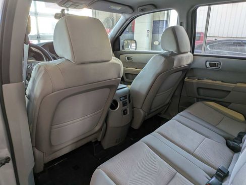Used 2013 Honda Pilot LX image 16